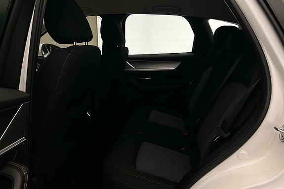 Mazda CX-60 13 of 23