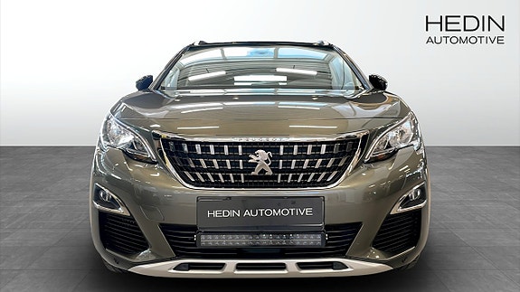 Peugeot 3008 8 of 12