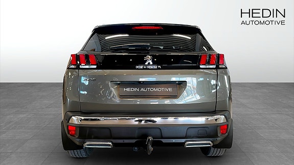 Peugeot 3008 7 of 12