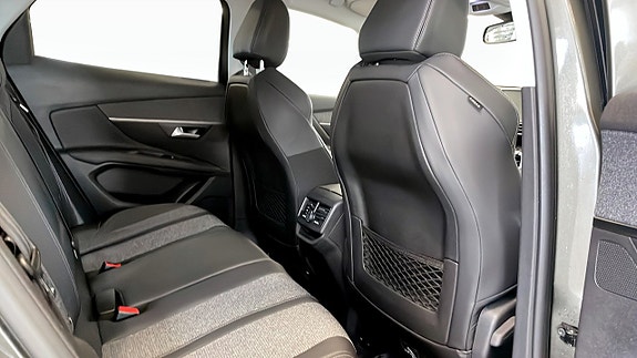 Peugeot 3008 5 of 12