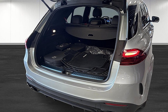 Mercedes-Benz GLE53 11 of 22