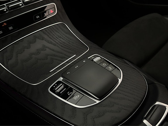 Mercedes-Benz E300 26 of 30