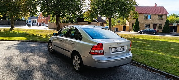 Volvo S40 3 of 6