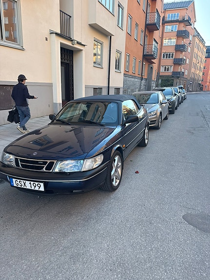 Saab 900 4 of 9