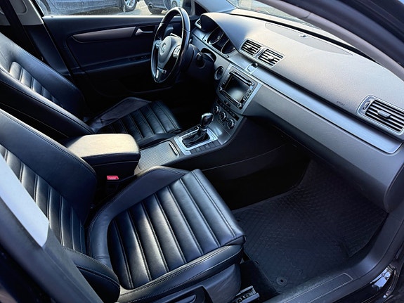 Volkswagen Passat 7 of 13