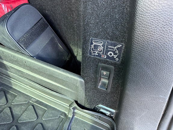 Volkswagen Passat 10 of 13