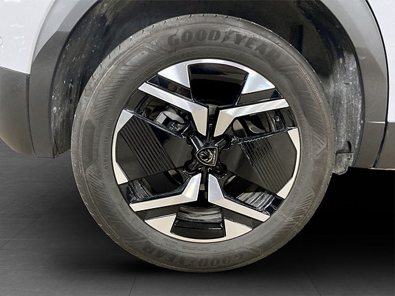 Peugeot 2008 18 of 19