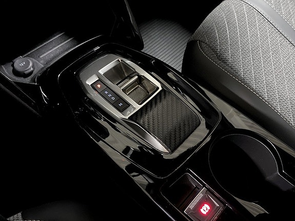 Peugeot 2008 14 of 19
