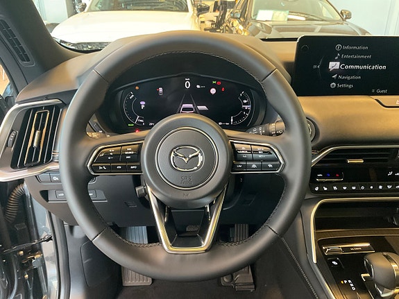 Mazda CX-80 10 of 16
