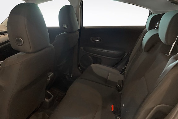 Honda HR-V 7 of 10