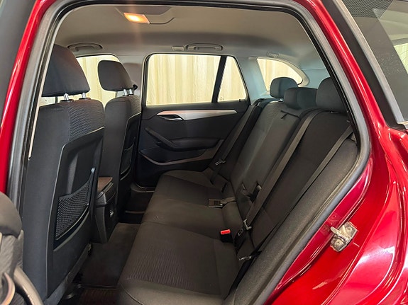 BMW X1 20 of 24
