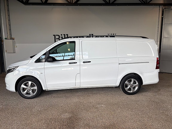 Mercedes-Benz Vito 119 2 of 10