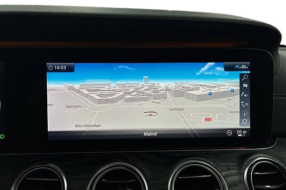 Mercedes-Benz E220 d 19 of 30