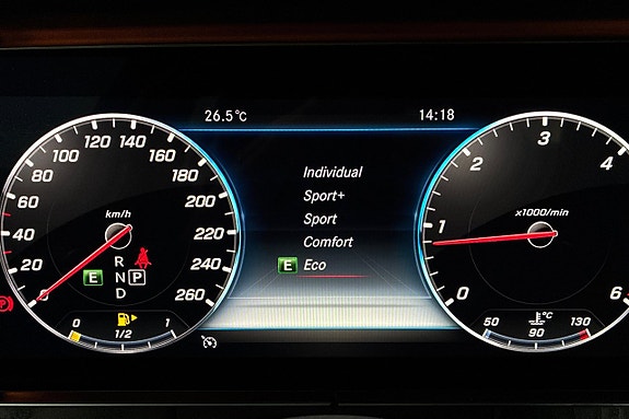 Mercedes-Benz E220 d 26 of 30