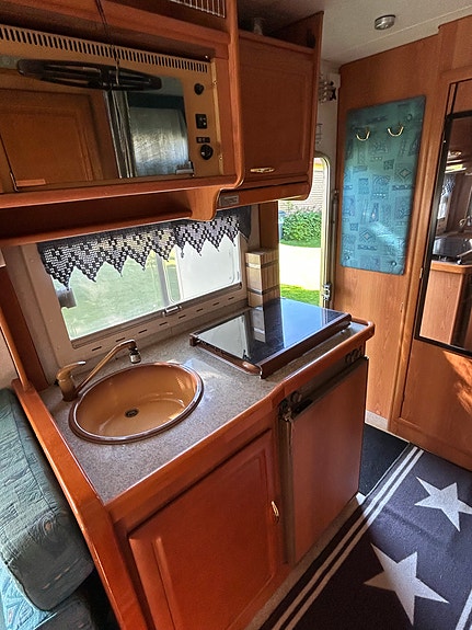 Elnagh Iveco elnagh 2.8 diesel 5 of 13