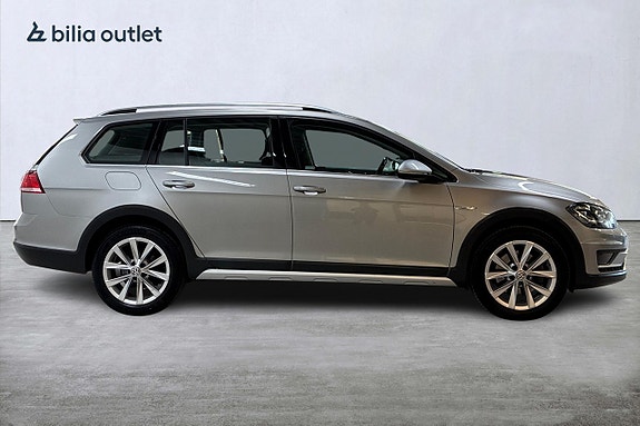 Volkswagen Golf Alltrack 5 of 30