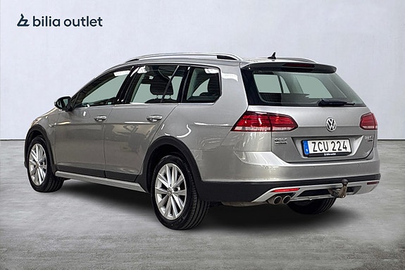 Volkswagen Golf Alltrack 8 of 30