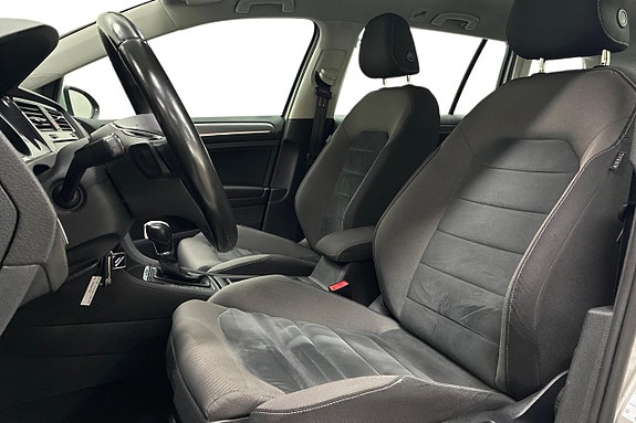 Volkswagen Golf Alltrack 14 of 30