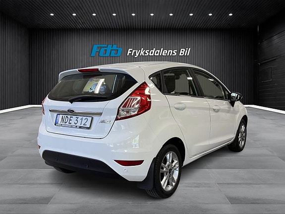Ford Fiesta 5 of 17