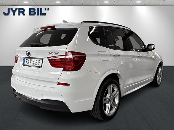 BMW X3 3 of 26