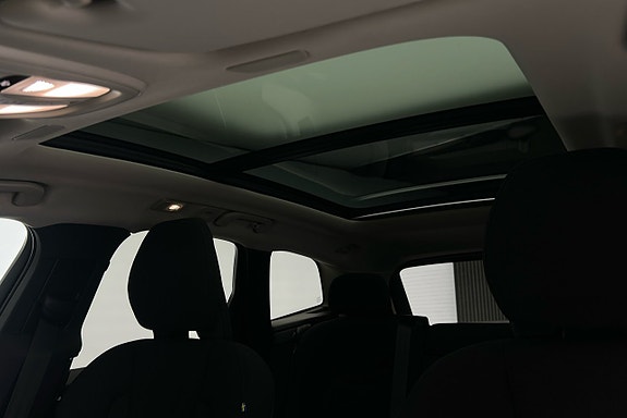 Volvo XC60 20 of 29
