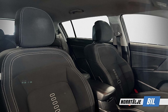 Kia Sportage 12 of 18