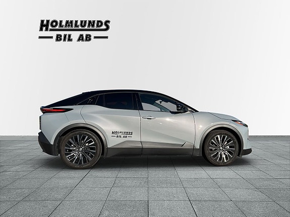 Toyota C-HR 17 of 28