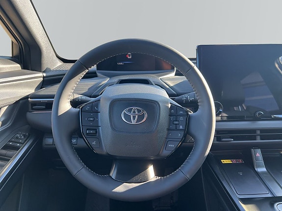 Toyota C-HR 9 of 28