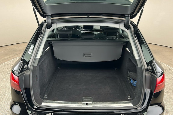 Audi A4 14 of 25