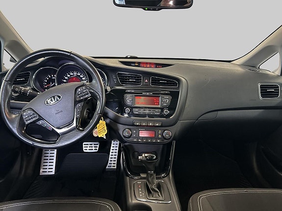 Kia Ceed 9 of 16