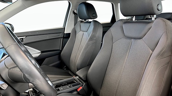 Audi Q3 9 of 15