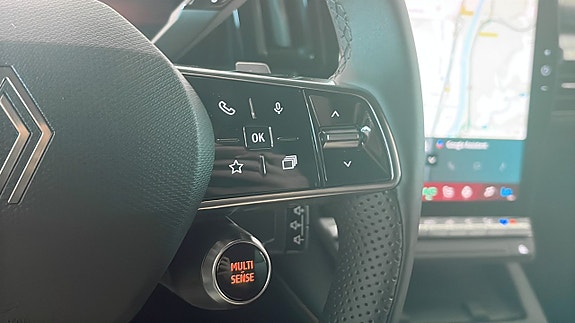 Renault Scenic E-Tech 17 of 21