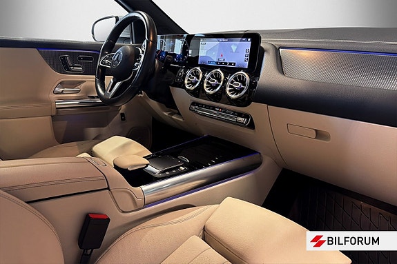 Mercedes-Benz GLA220 d 8 of 21