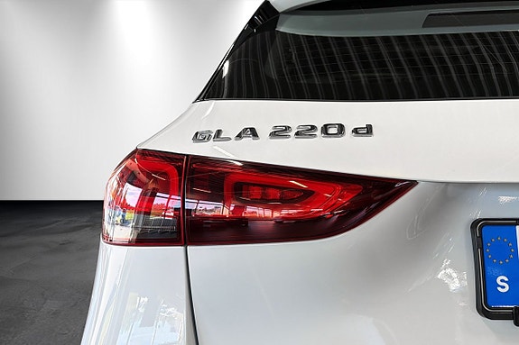Mercedes-Benz GLA220 d 5 of 21