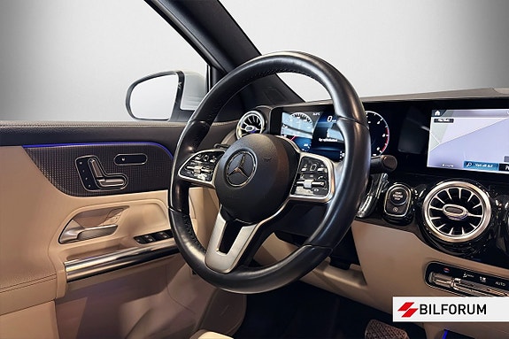 Mercedes-Benz GLA220 d 10 of 21