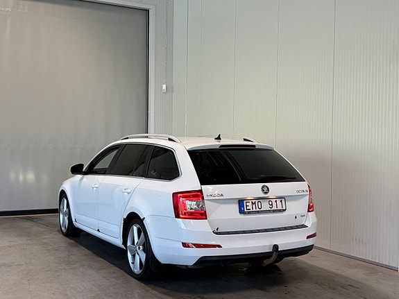 Skoda Octavia 10 of 26