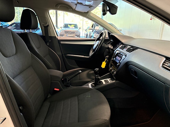 Skoda Octavia 19 of 26