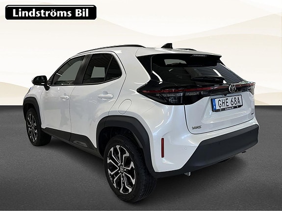 Toyota Yaris Cross 4 of 19