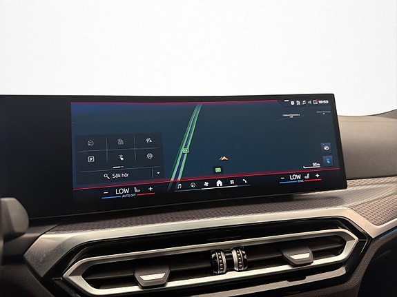 BMW i4 19 of 30