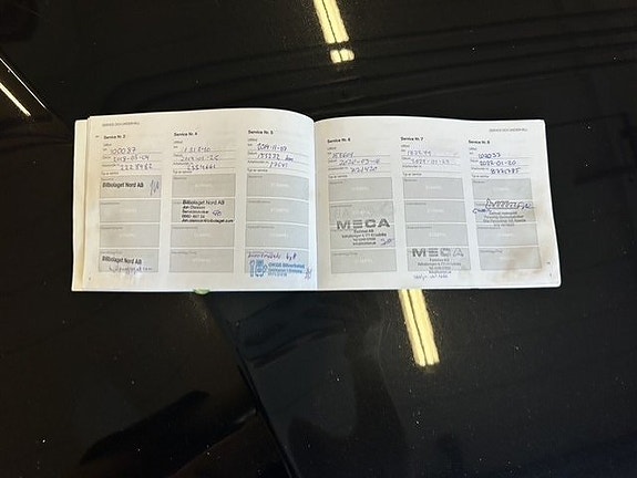 Volvo V60 25 of 26