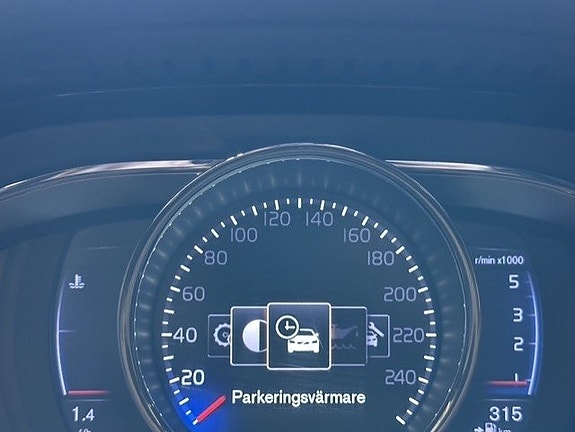 Volvo V60 10 of 26
