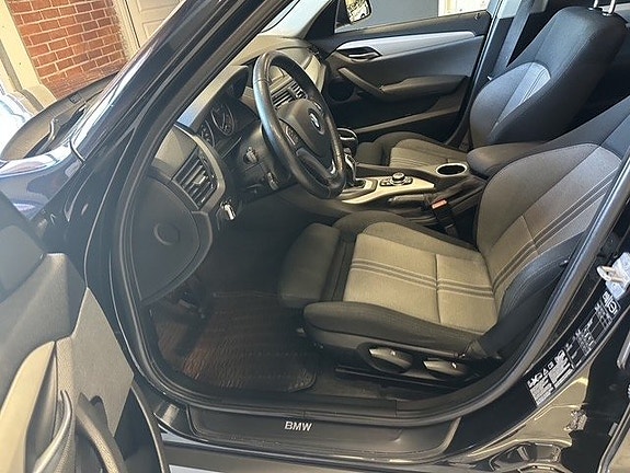 BMW X1 18 of 25