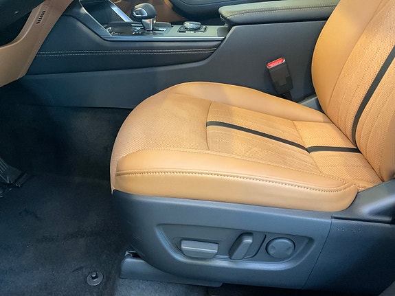 Mazda CX-60 9 of 14