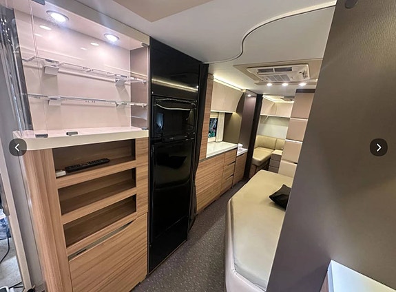 Adria Alpina 763 UK Premium barnkammarvagn med skinninred 9 of 12