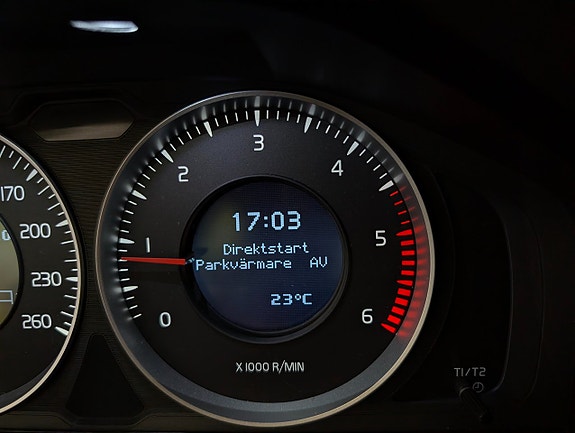 Volvo V60 16 of 16