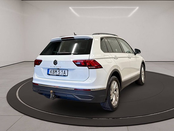 Volkswagen Tiguan 26 of 27