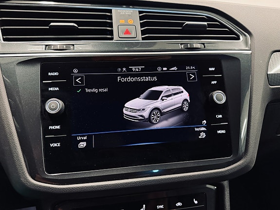 Volkswagen Tiguan 21 of 27