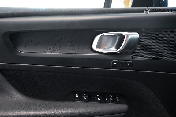 Volvo XC40 18 of 18