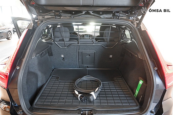 Volvo XC40 10 of 18