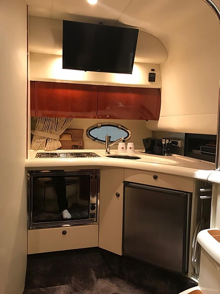 FAIRLINE TARGA 34, 2005, EXCEPTIONELLT VÄLSKÖTT OCH OMFATTANDE
UPPGRADERAD 8 of 18